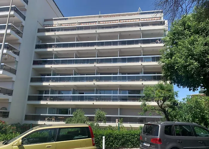 公寓 Magnifique 4 Personne A Deux Pas De La 昂蒂布