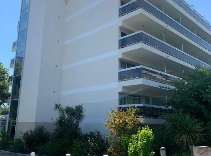 公寓 Magnifique 4 Personne A Deux Pas De La 昂蒂布